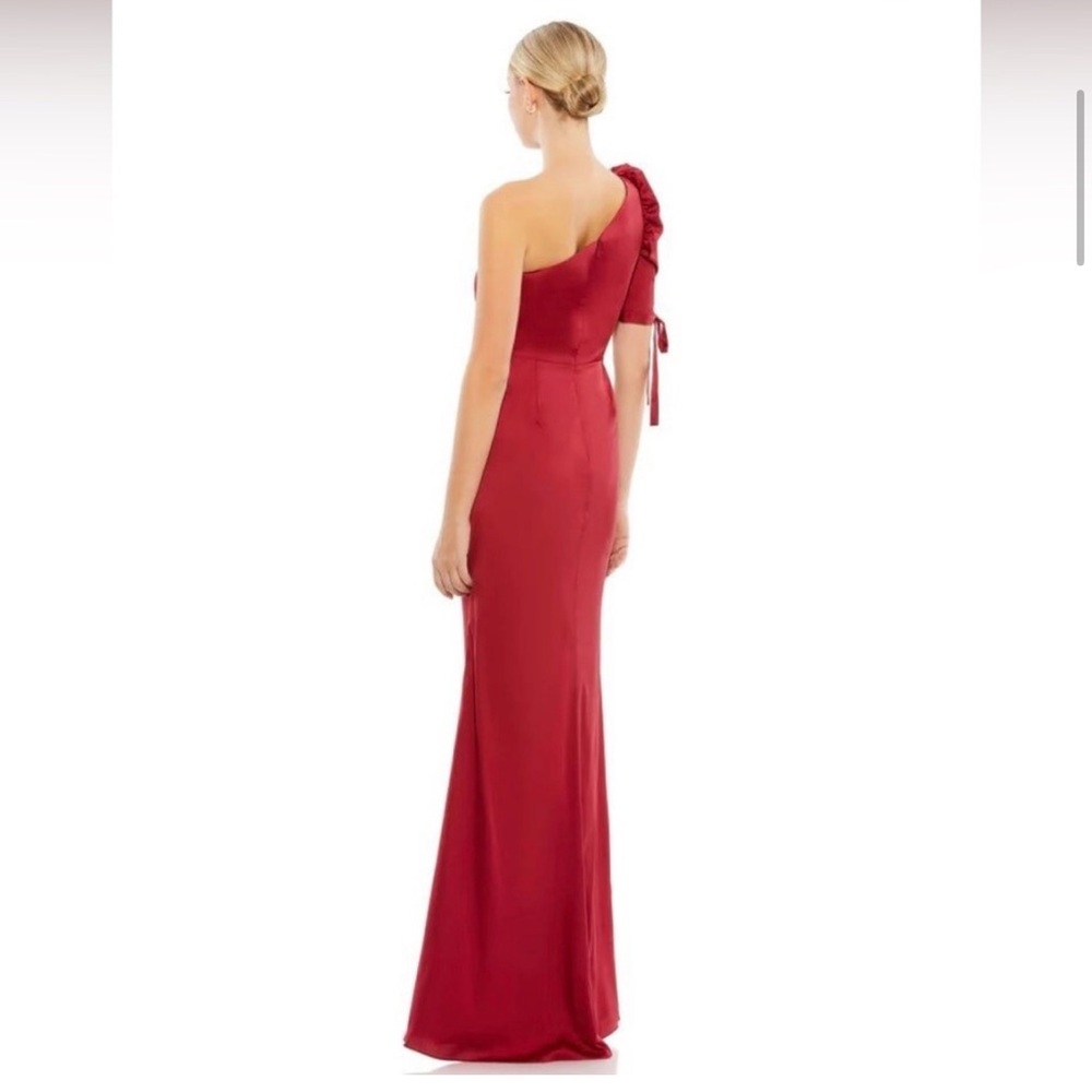 Mac Duggal Puff Sleeve One Shoulder Gown NWT 55632 - Picture 4 of 11